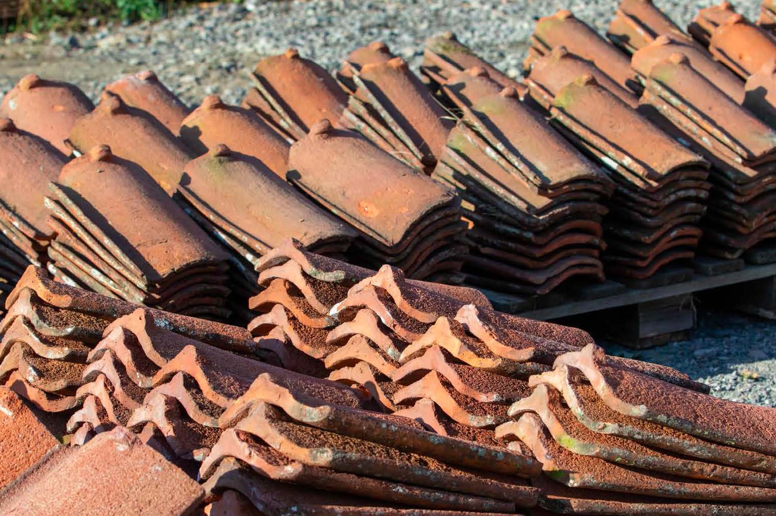 Roofing tiles for recycling